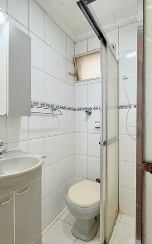 Apartamento à venda com 150m², 3 quartos e 1 vaga Apartamento à venda com 150m², 3 quartos e 1 vagaBanheiro Social