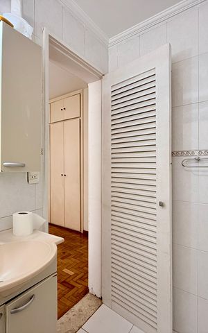 Apartamento à venda com 150m², 3 quartos e 1 vaga Apartamento à venda com 150m², 3 quartos e 1 vagaBanheiro Suíte