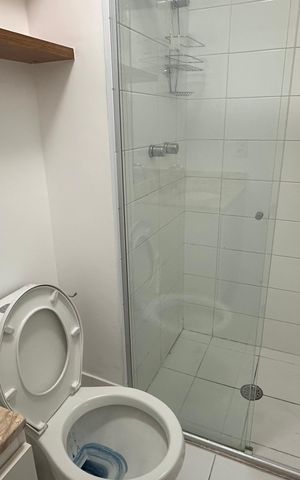 Apartamento para alugar com 48m², 1 quarto e 1 vaga Apartamento para alugar com 48m², 1 quarto e 1 vagaBanheiro social