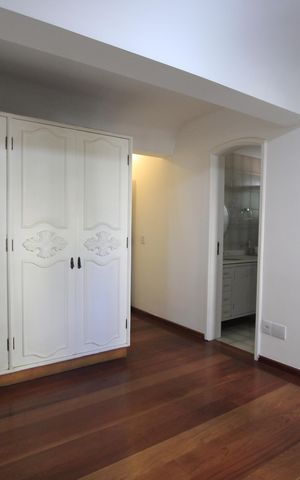Apartamento para alugar com 190m², 3 quartos e 3 vagasSuíte  2