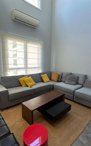 Apartamento à venda com 78m², 1 quarto e 2 vagas Apartamento à venda com 78m², 1 quarto e 2 vagasSala