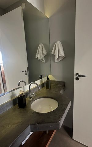 Apartamento à venda com 78m², 1 quarto e 2 vagas Apartamento à venda com 78m², 1 quarto e 2 vagasLavabo