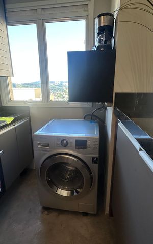 Apartamento à venda com 78m², 1 quarto e 2 vagas Apartamento à venda com 78m², 1 quarto e 2 vagasÁrea de Serviço