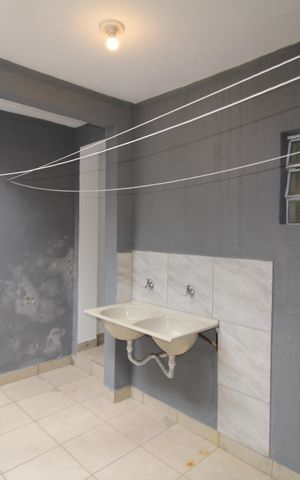 Casa à venda com 100m², 2 quartos e 1 vagaÁrea de Serviço