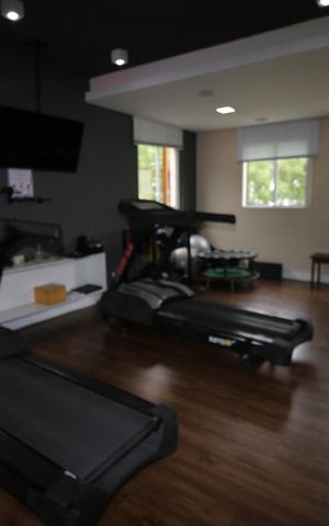 Apartamento à venda com 49m², 2 quartos e 1 vagaÁrea comum - Academia