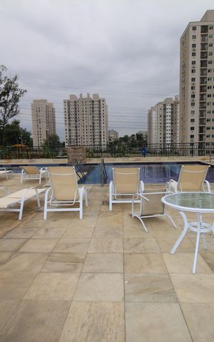 Apartamento à venda com 49m², 2 quartos e 1 vagaÁrea comum - Piscina