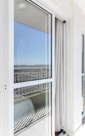 Apartamento para alugar com 49m², 2 quartos e 1 vaga Apartamento para alugar com 49m², 2 quartos e 1 vagaVaranda e Área de Serviço