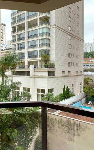Apartamento à venda com 45m², 1 quarto e 1 vaga Apartamento à venda com 45m², 1 quarto e 1 vagaVaranda