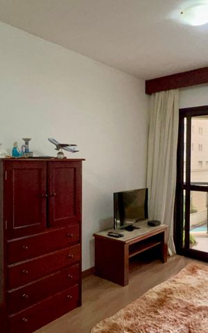 Apartamento à venda com 45m², 1 quarto e 1 vaga Apartamento à venda com 45m², 1 quarto e 1 vagaSala