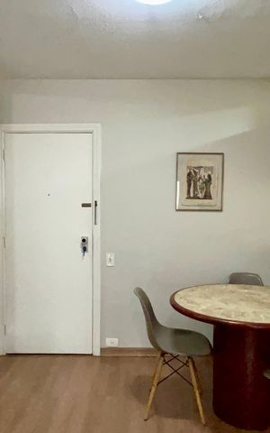 Apartamento à venda com 45m², 1 quarto e 1 vaga Apartamento à venda com 45m², 1 quarto e 1 vagaSala