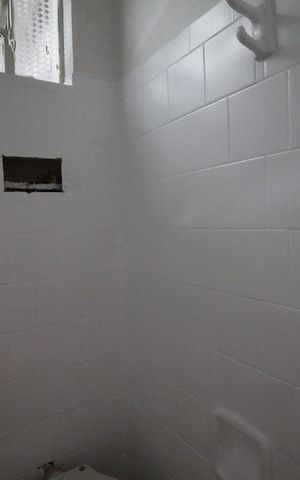 Casa para alugar com 200m², 3 quartos e 3 vagasBanheiro de serviço