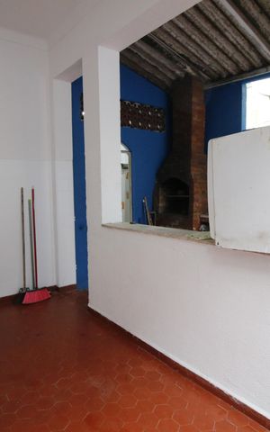 Casa para alugar com 200m², 3 quartos e 3 vagasQuintal 