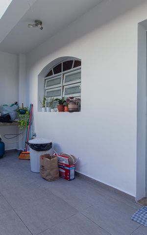Casa à venda com 477m², 4 quartos e 4 vagas Casa à venda com 477m², 4 quartos e 4 vagasÁrea de Serviço