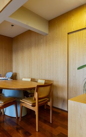 Apartamento à venda com 116m², 3 quartos e 2 vagas Apartamento à venda com 116m², 3 quartos e 2 vagasSala