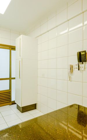 Apartamento para alugar com 134m², 4 quartos e 4 vagasCozinha 