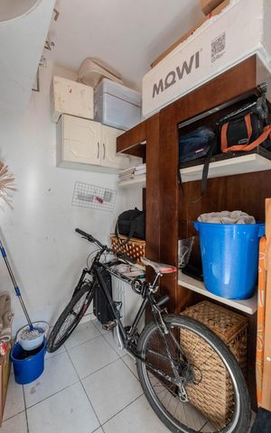 Apartamento à venda com 121m², 3 quartos e sem vaga Apartamento à venda com 121m², 3 quartos e sem vagaQuarto de Serviço