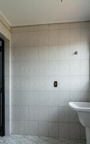 Apartamento à venda com 124m², 3 quartos e 2 vagas Apartamento à venda com 124m², 3 quartos e 2 vagasÁrea de Serviço