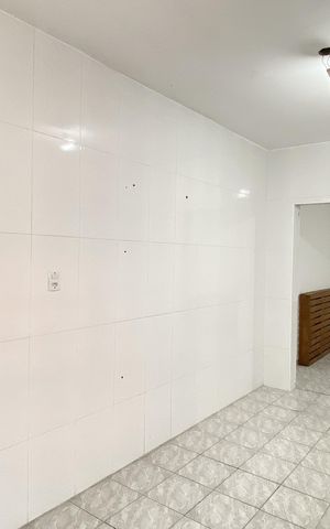 Casa para alugar com 50m², 1 quarto e sem vaga Casa para alugar com 50m², 1 quarto e sem vagaCozinho
