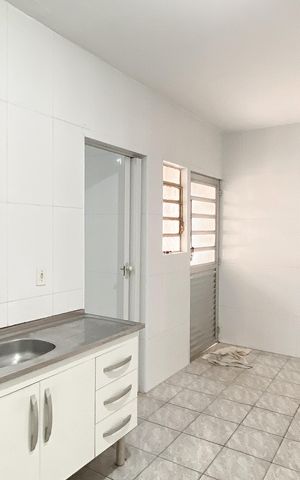 Casa para alugar com 50m², 1 quarto e sem vaga Casa para alugar com 50m², 1 quarto e sem vagaCozinha