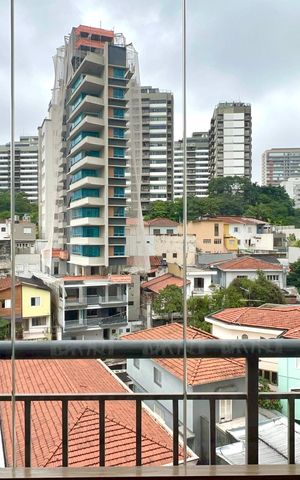 Apartamento para alugar com 56m², 2 quartos e 1 vaga Apartamento para alugar com 56m², 2 quartos e 1 vagaVaranda