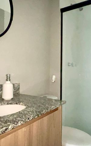 Apartamento para alugar com 56m², 2 quartos e 1 vaga Apartamento para alugar com 56m², 2 quartos e 1 vagaBanheiro