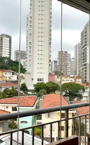 Apartamento para alugar com 56m², 2 quartos e 1 vaga Apartamento para alugar com 56m², 2 quartos e 1 vagaVaranda