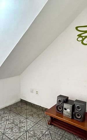 Casa para alugar com 146m², 2 quartos e sem vaga Casa para alugar com 146m², 2 quartos e sem vagaSala