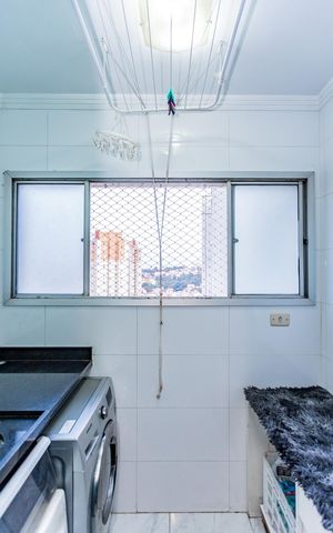 Apartamento à venda com 54m², 2 quartos e 1 vaga Apartamento à venda com 54m², 2 quartos e 1 vagaÁrea de Serviço