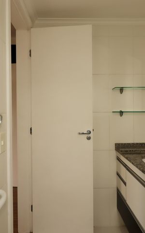 Apartamento à venda com 89m², 3 quartos e 2 vagasBanheiro da Suíte