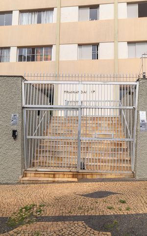 Apartamento à venda com 116m², 3 quartos e 1 vaga Apartamento à venda com 116m², 3 quartos e 1 vagaFachada