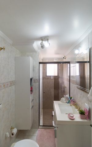 Apartamento à venda com 116m², 3 quartos e 1 vaga Apartamento à venda com 116m², 3 quartos e 1 vagaBanheiro Social