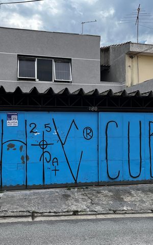 Casa para alugar com 180m², 3 quartos e 1 vagaFachada