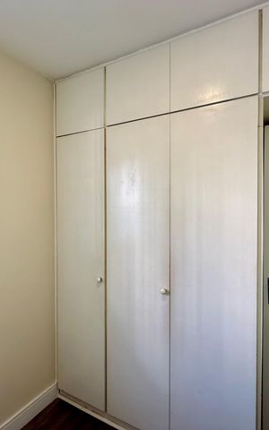 Casa à venda com 174m², 3 quartos e 2 vagas Casa à venda com 174m², 3 quartos e 2 vagasQuarto