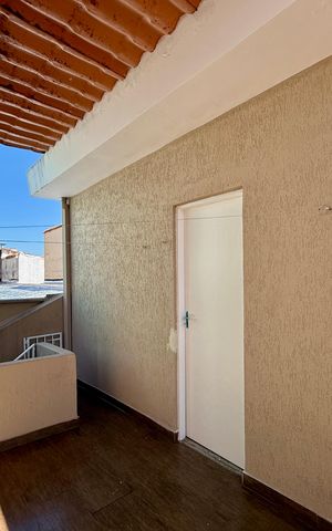 Casa à venda com 174m², 3 quartos e 2 vagas Casa à venda com 174m², 3 quartos e 2 vagasVaranda Suíte
