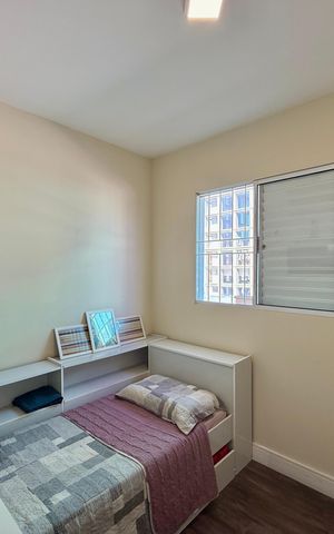 Casa à venda com 174m², 3 quartos e 2 vagas Casa à venda com 174m², 3 quartos e 2 vagasQuarto