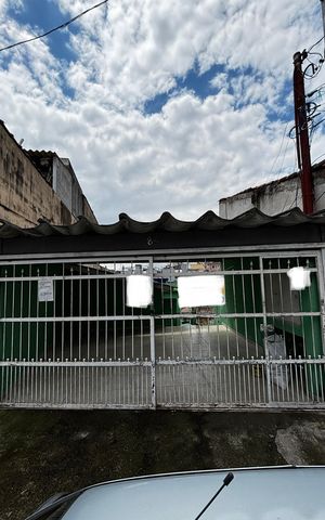 Casa para alugar com 150m², 2 quartos e 1 vaga Casa para alugar com 150m², 2 quartos e 1 vagaFachada