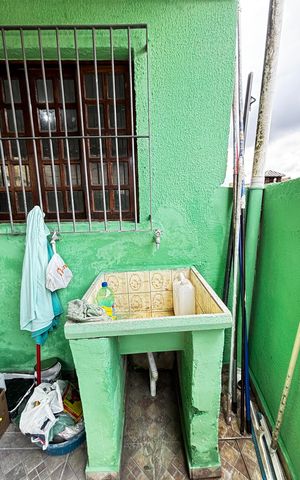 Casa para alugar com 150m², 2 quartos e 1 vaga Casa para alugar com 150m², 2 quartos e 1 vagaArea de Serviço - Quintal