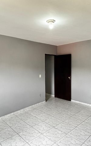 Casa para alugar com 150m², 2 quartos e 1 vaga Casa para alugar com 150m², 2 quartos e 1 vagaQuarto 1