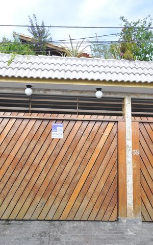 Casa à venda com 420m², 5 quartos e 4 vagasFachada