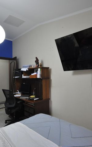 Casa à venda com 420m², 5 quartos e 4 vagasQuarto 
