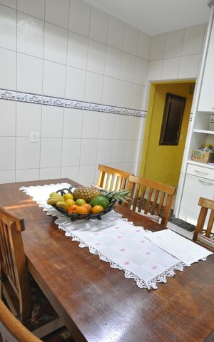 Casa à venda com 420m², 5 quartos e 4 vagasCopa