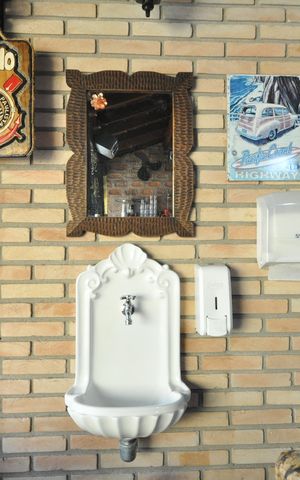 Casa à venda com 420m², 5 quartos e 4 vagasChurrasqueira