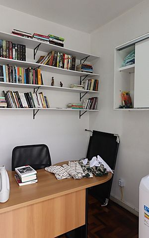 Apartamento para alugar com 84m², 2 quartos e sem vagaÁrea de serviço