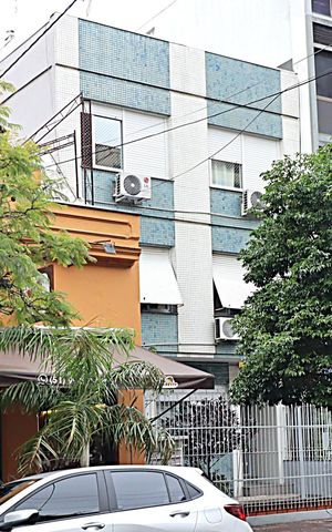 Apartamento para alugar com 84m², 2 quartos e sem vagaFachada