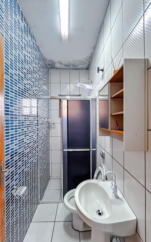 Casa para alugar com 70m², 2 quartos e 1 vagaBanheiro