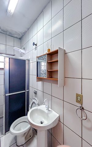 Casa para alugar com 70m², 2 quartos e 1 vagaBanheiro