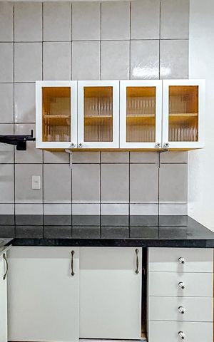 Casa para alugar com 70m², 2 quartos e 1 vagaCozinha - Armários