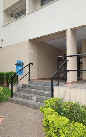 Apartamento à venda com 64m², 3 quartos e 1 vagaFachada
