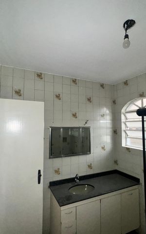 Casa para alugar com 125m², 3 quartos e 2 vagasBanheiro