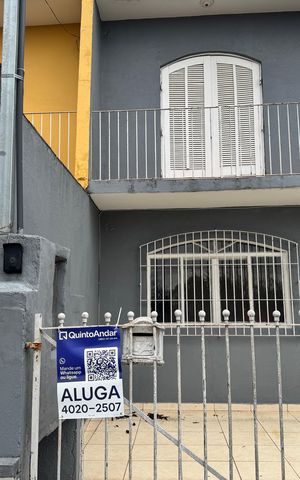 Casa para alugar com 125m², 3 quartos e 2 vagasFachada